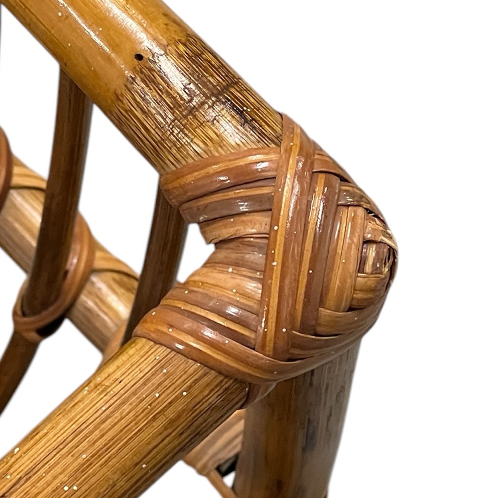 VINTAGE RATTAN BAMBOO MAGAZINE RACK - Picture 9 of 11